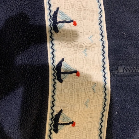 Emily Lacey smocked fleece - Picture 3 of 5